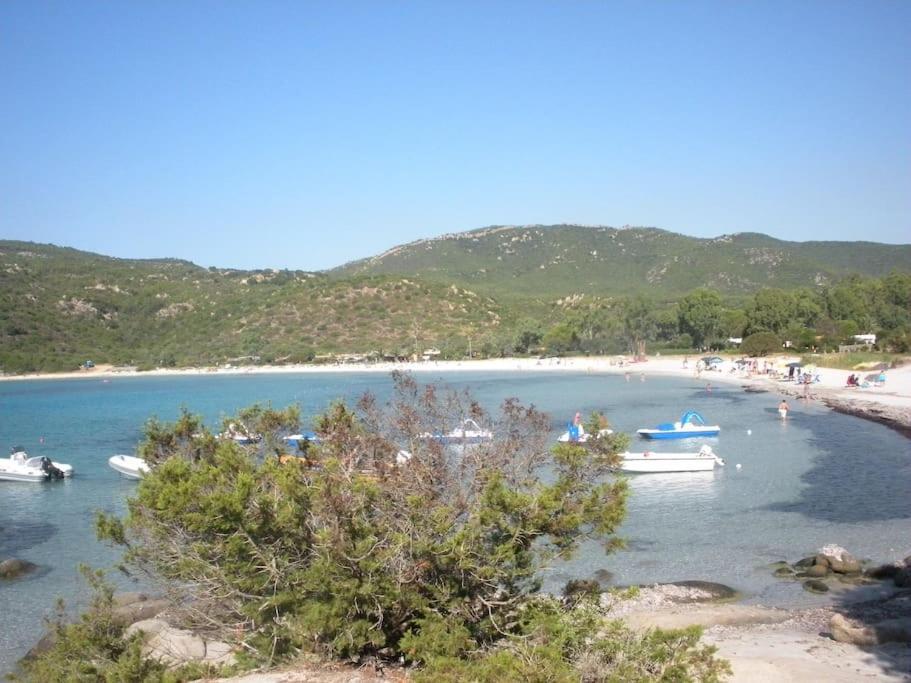 Casa Viola Di Maria Gabriella, San Vito A 25 Minuti Da Costa Rey E Villasimius Exterior photo